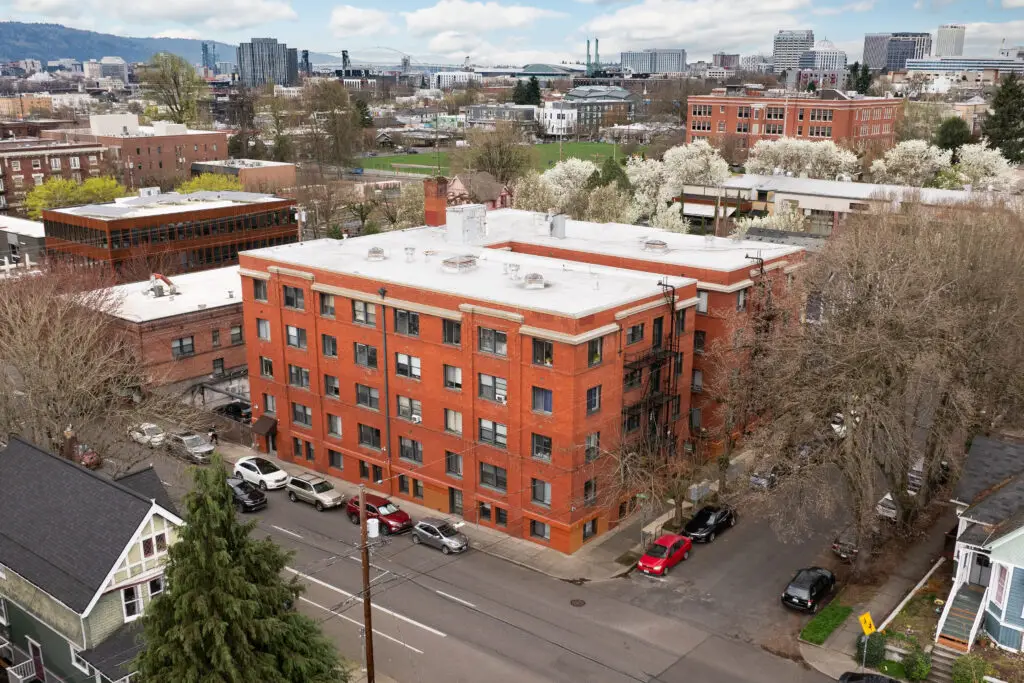 Wellesley Court Apartments